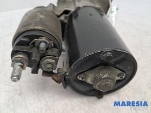 Startmotor van een Alfa Romeo 159 Sportwagon (939BX) 1.8 TBi 16V 2010