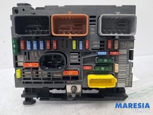 Gebruikte Zekeringkast Citroen Berlingo Cinqspace, Multispace 1.6 VTi 120 16V Prijs € 210,00 Margeregeling aangeboden door Maresia Parts