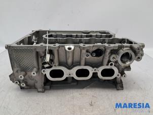 Gebruikte Cilinderkop Opel Astra K Sports Tourer 1.2 Turbo 12V Prijs € 525,00 Margeregeling aangeboden door Maresia Parts