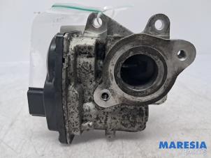 Gebruikte EGR Klep Renault Master III (MA/MB/MC/MD/MH/MF/MG/MH) 2.3 dCi 135 16V FWD Prijs € 90,75 Inclusief btw aangeboden door Maresia Parts