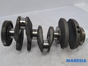 Gebruikte Krukas Peugeot 5008 II (M4/MC/MJ/MR) 1.2 12V e-THP PureTech 130 Prijs € 275,00 Margeregeling aangeboden door Maresia Parts