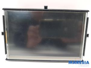 Gebruikte Display Interieur Renault Zoé (AG) R90 Prijs € 150,00 Margeregeling aangeboden door Maresia Parts