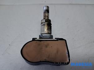 Gebruikte Bandenspanningsensor Renault Zoé (AG) R90 Prijs € 25,00 Margeregeling aangeboden door Maresia Parts