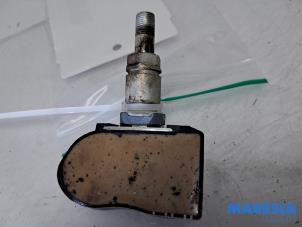 Gebruikte Sensor Bandenspanning Renault Zoé (AG) R90 Prijs € 25,00 Margeregeling aangeboden door Maresia Parts