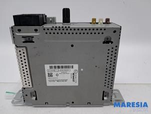 Gebruikte Regelunit Multi Media Renault Zoé (AG) R90 Prijs € 170,00 Margeregeling aangeboden door Maresia Parts