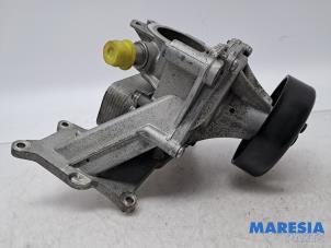 Gebruikte Waterpomp Opel Astra K Sports Tourer 1.2 Turbo 12V Prijs € 124,99 Margeregeling aangeboden door Maresia Parts