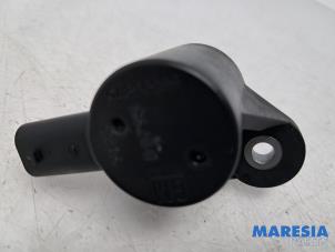 Gebruikte Oliepomp schakelaar Opel Astra K Sports Tourer 1.2 Turbo 12V Prijs € 159,99 Margeregeling aangeboden door Maresia Parts