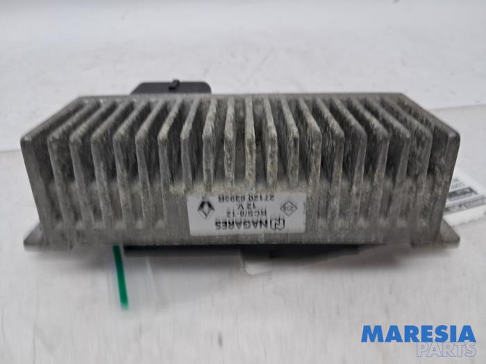 Gebruikte Module Koeling Renault Trafic (1FL/2FL/3FL/4FL) 1.6 dCi 125 Twin Turbo Prijs € 54,45 Inclusief btw aangeboden door Maresia Parts
