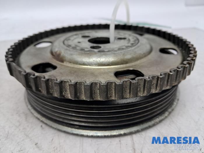 Gebruikte Krukas Poelie Alfa Romeo MiTo (955) 1.4 TB 16V Prijs € 30,00 Margeregeling aangeboden door Maresia Parts