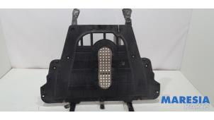 Gebruikte Motor Beschermplaat Alfa Romeo Giulietta (940) 1.4 TB 16V MultiAir Prijs € 90,00 Margeregeling aangeboden door Maresia Parts