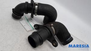 Gebruikte Intercooler Slang Alfa Romeo Giulietta (940) 1.4 TB 16V MultiAir Prijs € 30,00 Margeregeling aangeboden door Maresia Parts