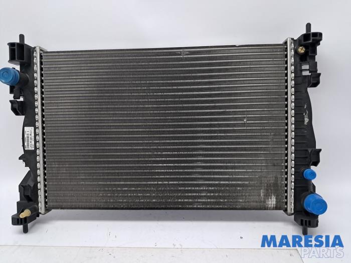Gebruikte Radiateur Alfa Romeo Giulietta (940) 1.4 TB 16V MultiAir Prijs € 40,00 Margeregeling aangeboden door Maresia Parts