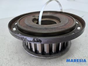 Gebruikte Krukas Tandwiel Peugeot 5008 I (0A/0E) 1.6 HDiF 16V Prijs € 60,00 Margeregeling aangeboden door Maresia Parts
