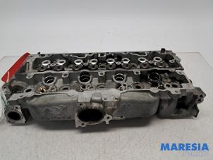 Gebruikte Cilinderkop Peugeot 5008 I (0A/0E) 1.6 HDiF 16V Prijs € 150,00 Margeregeling aangeboden door Maresia Parts