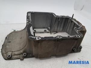 Gebruikte Carterpan Opel Vivaro 1.5 CDTI 102 Prijs € 114,95 Inclusief btw aangeboden door Maresia Parts