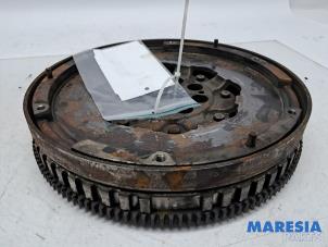 Gebruikte Dubbele massa vliegwiel Opel Vivaro 1.6 CDTi BiTurbo 125 Prijs € 217,80 Inclusief btw aangeboden door Maresia Parts