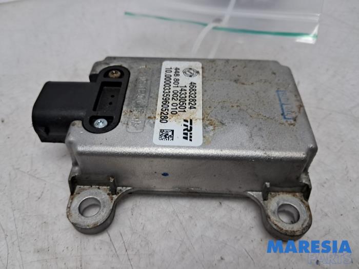 Gebruikte Computer esp Alfa Romeo 159 (939AX) 2.2 JTS 16V Prijs € 45,00 Margeregeling aangeboden door Maresia Parts