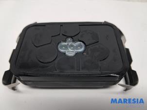 Gebruikte Regensensor Alfa Romeo 159 (939AX) 2.2 JTS 16V Prijs € 25,00 Margeregeling aangeboden door Maresia Parts