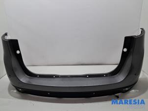 Gebruikte Bumper achter Renault Grand Scénic III (JZ) 2.0 16V CVT Prijs € 150,00 Margeregeling aangeboden door Maresia Parts