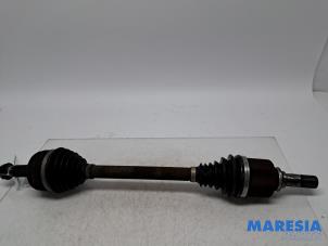 Gebruikte Homokineetas links-voor Opel Movano 2.3 CDTi 16V FWD Prijs € 169,39 Inclusief btw aangeboden door Maresia Parts