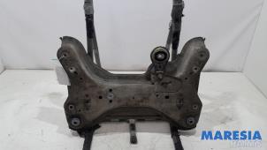 Gebruikte Subframe Renault Trafic (1FL/2FL/3FL/4FL) 1.6 dCi 90 Prijs € 90,75 Inclusief btw aangeboden door Maresia Parts