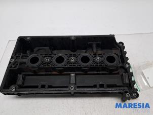 Gebruikte Kleppendeksel Alfa Romeo 159 Sportwagon (939BX) 1.8 MPI 16V Prijs € 99,99 Margeregeling aangeboden door Maresia Parts