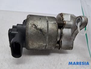 Gebruikte EGR Klep Peugeot 307 CC (3B) 2.0 16V Prijs € 25,00 Margeregeling aangeboden door Maresia Parts