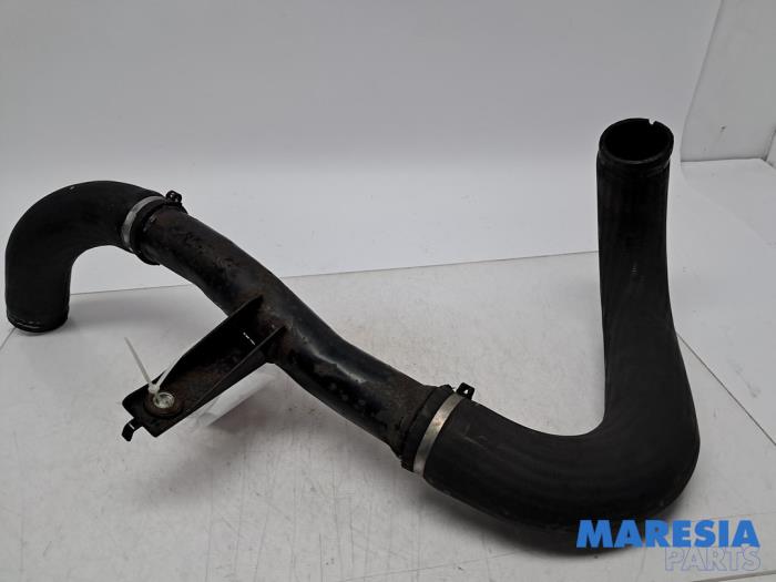 Gebruikte Intercooler Slang Fiat Ducato (250) 2.3 D 130 Multijet Prijs € 108,89 Inclusief btw aangeboden door Maresia Parts