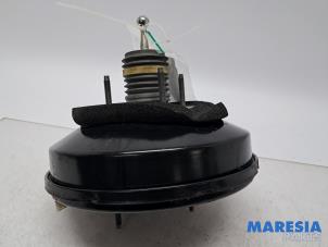 Gebruikte Rembooster Peugeot 208 I (CA/CC/CK/CL) 1.6 Vti 16V Prijs € 34,95 Margeregeling aangeboden door Maresia Parts