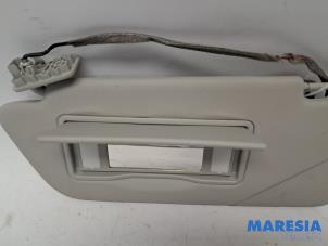 Gebruikte Zonneklep Peugeot 3008 I (0U/HU) 2.0 HYbrid4 16V Prijs € 20,00 Margeregeling aangeboden door Maresia Parts