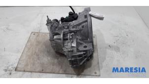 Gebruikte Versnellingsbak Renault Trafic (1FL/2FL/3FL/4FL) 2.0 dCi 16V 130 Prijs € 1.209,99 Inclusief btw aangeboden door Maresia Parts