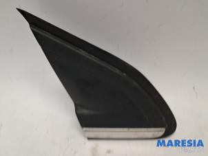 Gebruikte Sierlijst Peugeot 2008 (CU) 1.2 Vti 12V PureTech 82 Prijs € 25,00 Margeregeling aangeboden door Maresia Parts