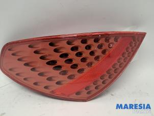 Gebruikte Achterlicht rechts Peugeot 307 CC (3B) 2.0 16V Prijs € 249,00 Margeregeling aangeboden door Maresia Parts