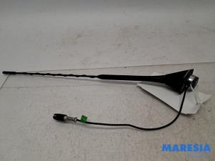Gebruikte Antenne Alfa Romeo 159 Sportwagon (939BX) 1.8 MPI 16V Prijs € 25,00 Margeregeling aangeboden door Maresia Parts