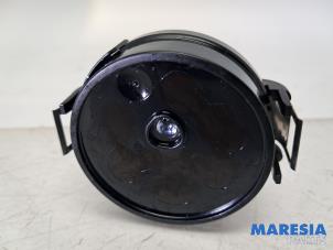 Gebruikte Sensor regen Renault Grand Scénic III (JZ) 2.0 16V CVT Prijs € 15,00 Margeregeling aangeboden door Maresia Parts