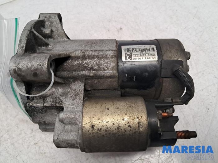 Gebruikte Startmotor Peugeot 307 CC (3B) 2.0 16V Prijs € 30,00 Margeregeling aangeboden door Maresia Parts