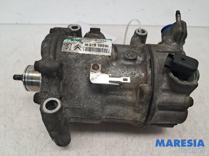 Gebruikte Aircopomp Peugeot 307 CC (3B) 2.0 16V Prijs € 59,99 Margeregeling aangeboden door Maresia Parts