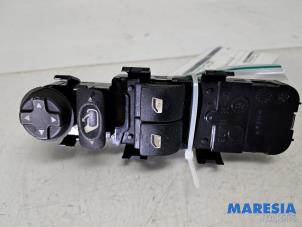 Gebruikte Schakelblok ruiten Peugeot 207 SW (WE/WU) 1.6 16V Prijs € 39,99 Margeregeling aangeboden door Maresia Parts