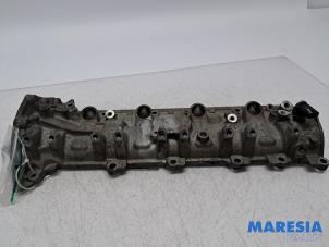 Gebruikte Kleppendeksel Renault Scénic IV (RFAJ) 1.3 TCE 140 16V Prijs € 79,99 Margeregeling aangeboden door Maresia Parts