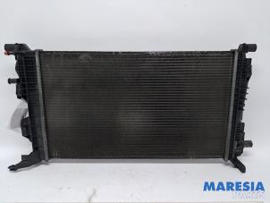 Gebruikte Radiateur Renault Megane III Berline (BZ) 1.4 16V TCe 130 Prijs € 35,00 Margeregeling aangeboden door Maresia Parts