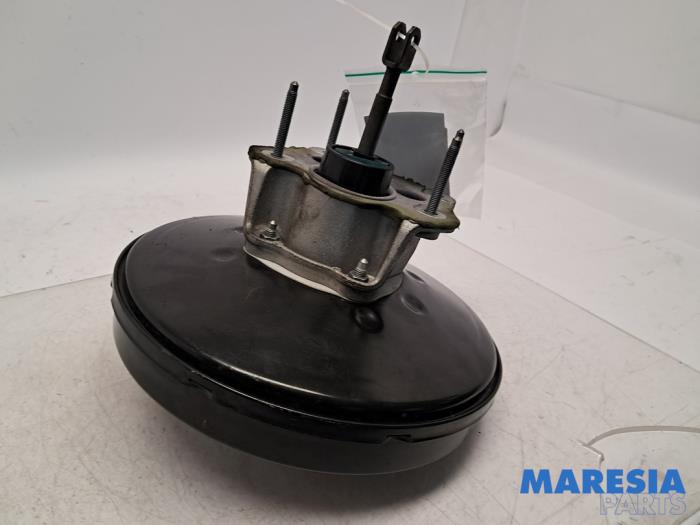 Gebruikte Rembooster Renault Megane III Berline (BZ) 1.4 16V TCe 130 Prijs € 35,00 Margeregeling aangeboden door Maresia Parts
