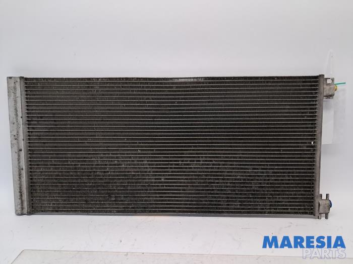Gebruikte Airco Condensor Opel Vivaro 1.6 CDTI 95 Euro 6 Prijs € 66,55 Inclusief btw aangeboden door Maresia Parts