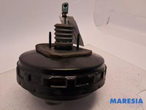 Gebruikte Rembooster Renault Espace (JK) 2.0 16V Turbo Prijs € 75,00 Margeregeling aangeboden door Maresia Parts