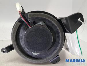 Gebruikte Luidspreker Fiat 500 (312) Electric Prijs € 30,25 Inclusief btw aangeboden door Maresia Parts