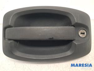 Gebruikte Deurgreep 2Deurs links Fiat Ducato (250) 2.3 D 130 Multijet Prijs € 30,25 Inclusief btw aangeboden door Maresia Parts