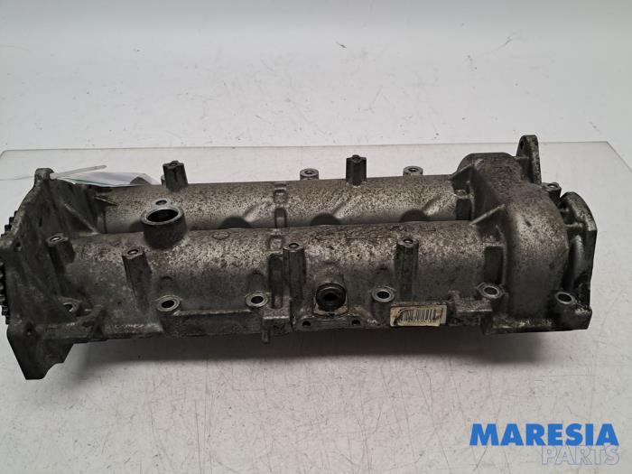 Gebruikte Nokkenas Fiat Doblo Cargo (263) 1.3 MJ 16V DPF Euro 5 Prijs € 272,25 Inclusief btw aangeboden door Maresia Parts