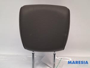 Gebruikte Hoofdsteun Renault Grand Scénic III (JZ) 1.6 dCi Prijs € 50,00 Margeregeling aangeboden door Maresia Parts