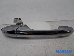 Gebruikte Portiergreep 2Deurs rechts Fiat 500 (312) 1.4 16V Prijs € 60,00 Margeregeling aangeboden door Maresia Parts