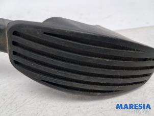 Gebruikte Sensor Gaspedaalpositie Fiat 500 (312) 1.4 16V Prijs € 30,00 Margeregeling aangeboden door Maresia Parts