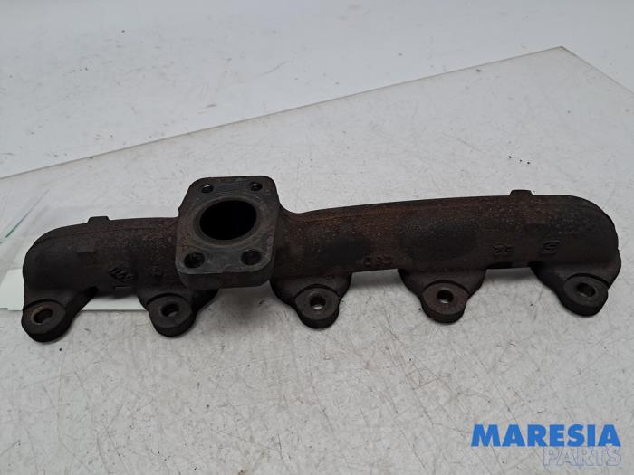 Gebruikte Spruitstuk Uitlaat Citroen C4 Grand Picasso (3A) 1.6 HDiF 115 Prijs € 24,95 Margeregeling aangeboden door Maresia Parts